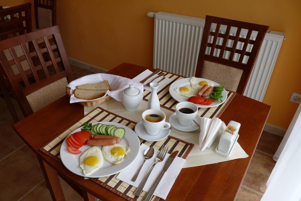 Karpaty Hotel ยาเรมชา ภายนอก รูปภาพ