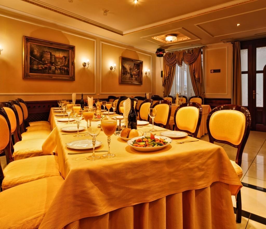 Karpaty Hotel ยาเรมชา ภายนอก รูปภาพ