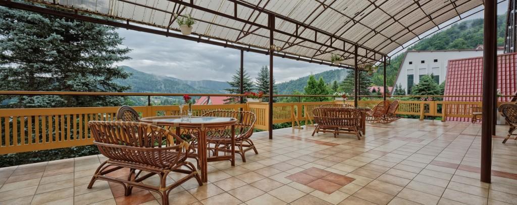 Karpaty Hotel ยาเรมชา ภายนอก รูปภาพ